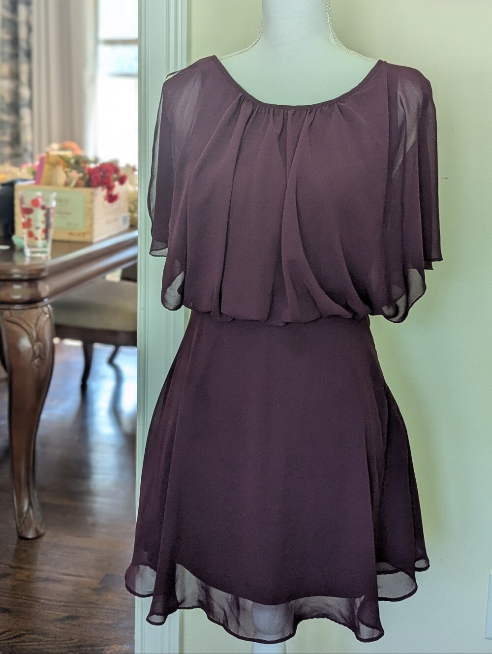 Forever 21 Plum Purple Chiffon Flutter Sleeve Overlay Mini Dress S